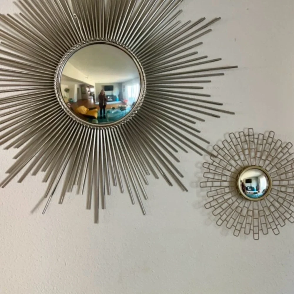 Gold Starburst Wall Mirror – 16” Mid-Century Modern Sunburst Decor